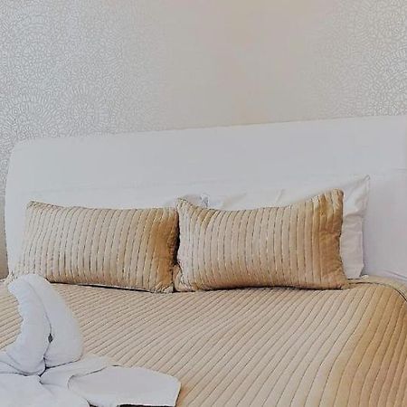 Hotel Klidzina Skriveri 外观 照片