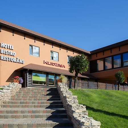 Hotel Klidzina Skriveri 外观 照片
